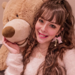 Lizzie 烨彤's avatar